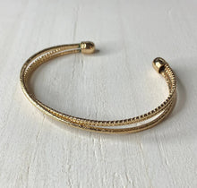 Load image into Gallery viewer, Coachella Curls Gold Bracelet
