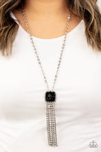 Load image into Gallery viewer, Seaside Season - Black iridescence Necklace
