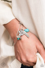 Load image into Gallery viewer, Root and RANCH Feather Silver Bracelet
